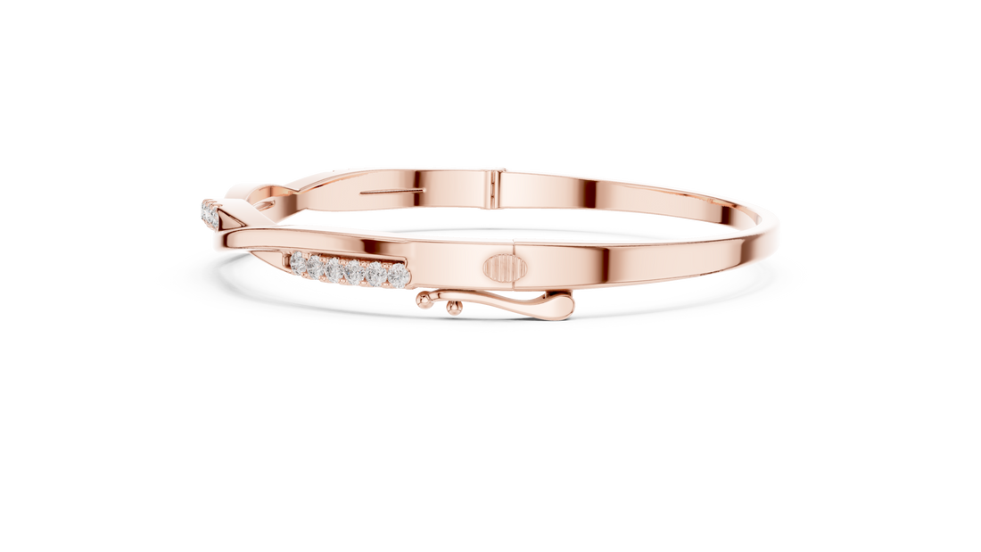 2.5 Pointer Twisted Round Diamond U-Cut Bangle