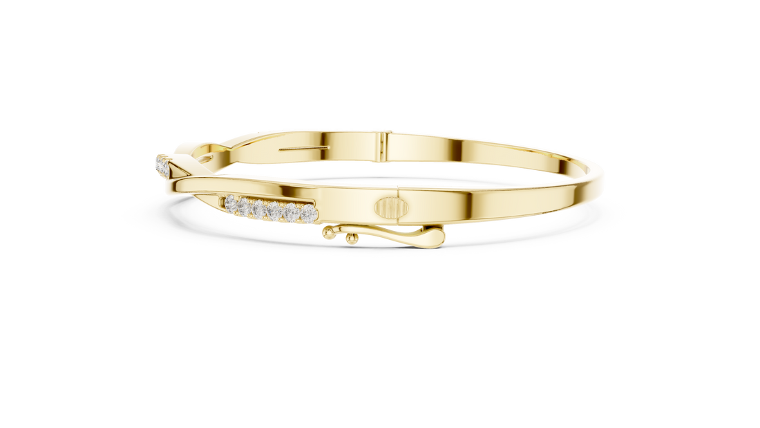 2.5 Pointer Twisted Round Diamond U-Cut Bangle