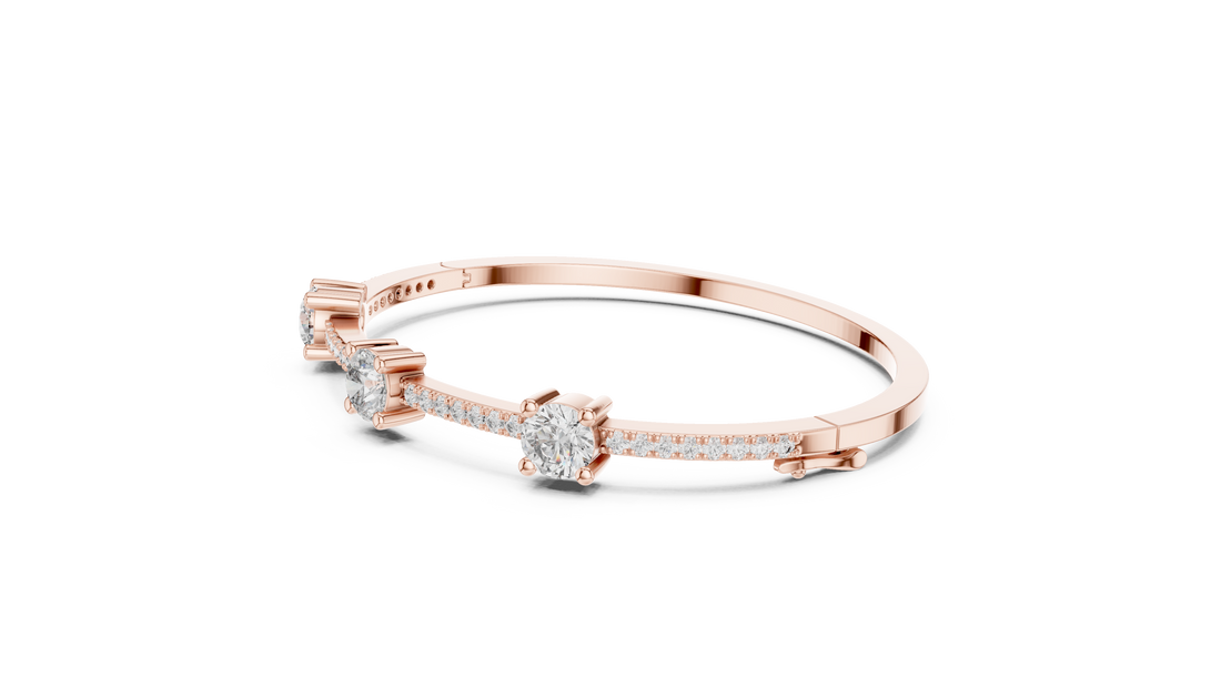 95 Pointer Round Diamond Bracelet with Micro-Prong Accent Band