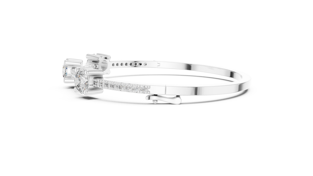 95 Pointer Round Diamond Bracelet with Micro-Prong Accent Band
