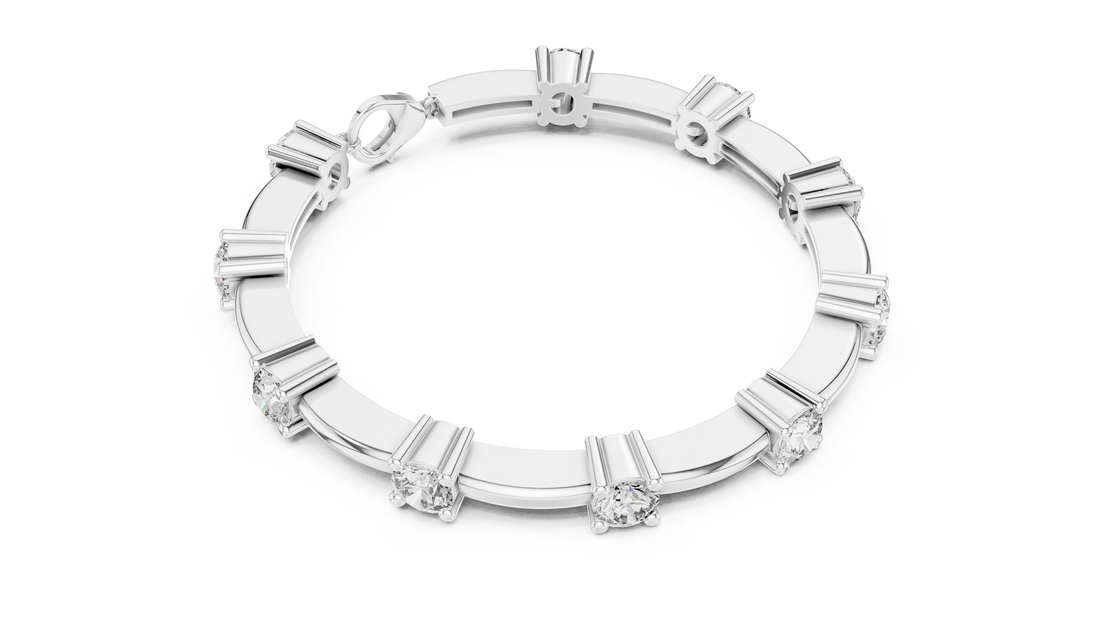 56 Pointer Round Diamond Collet Station Link Bracelet