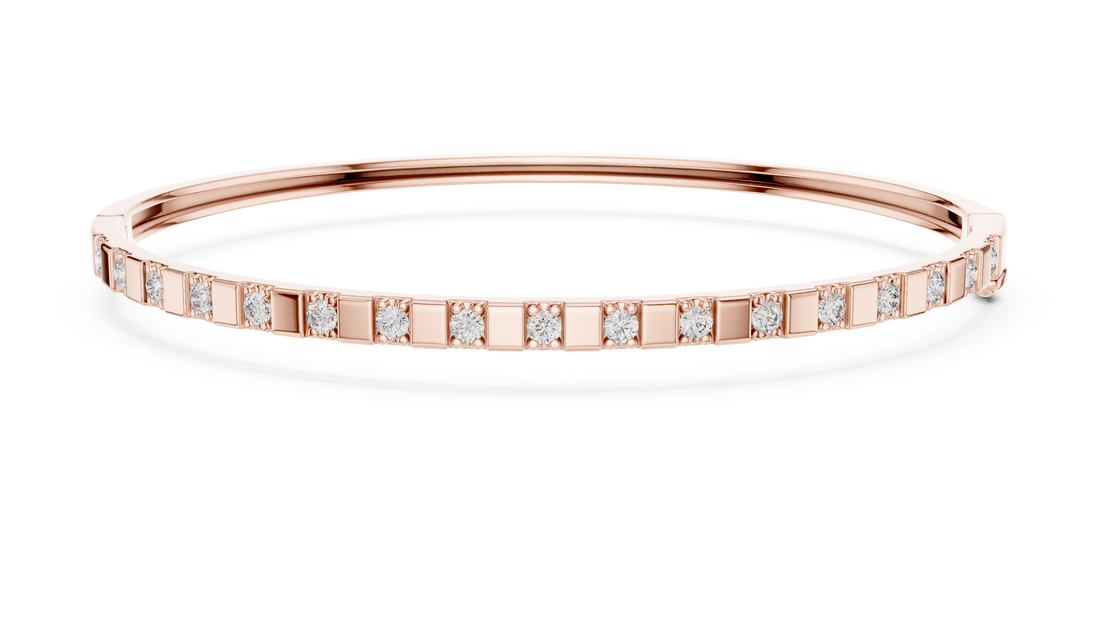 3 Pointer Half-Eternity Round Diamond Hinged
