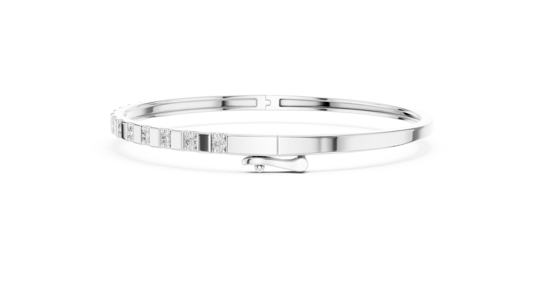 3 Pointer Half-Eternity Round Diamond Hinged